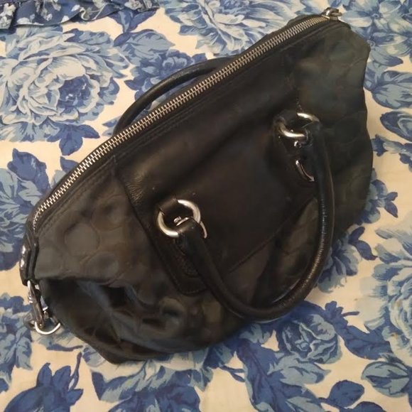 Purse - Picture 3 of 5